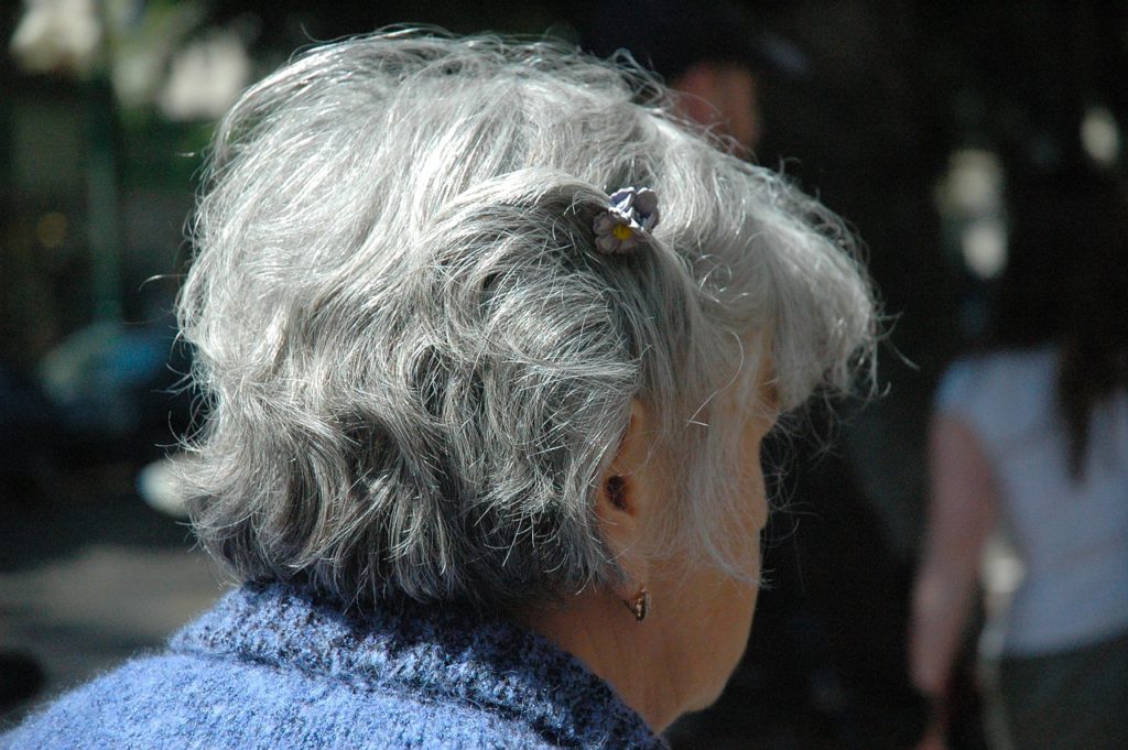 Scientists find another possible explanation for why hair goes gray