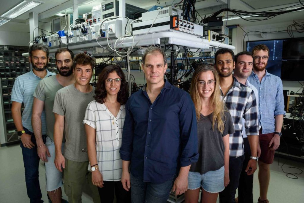 Prof. Barak Dayan and his quantum optics lab group, (l-r): Gabi Guendelman, Dor Korn, Niv Drucker, Tal Ohana, Prof. Barak Dayan, Moran Netser, Ziva Aqua, Ori Mor and Dr. Adrien Borne