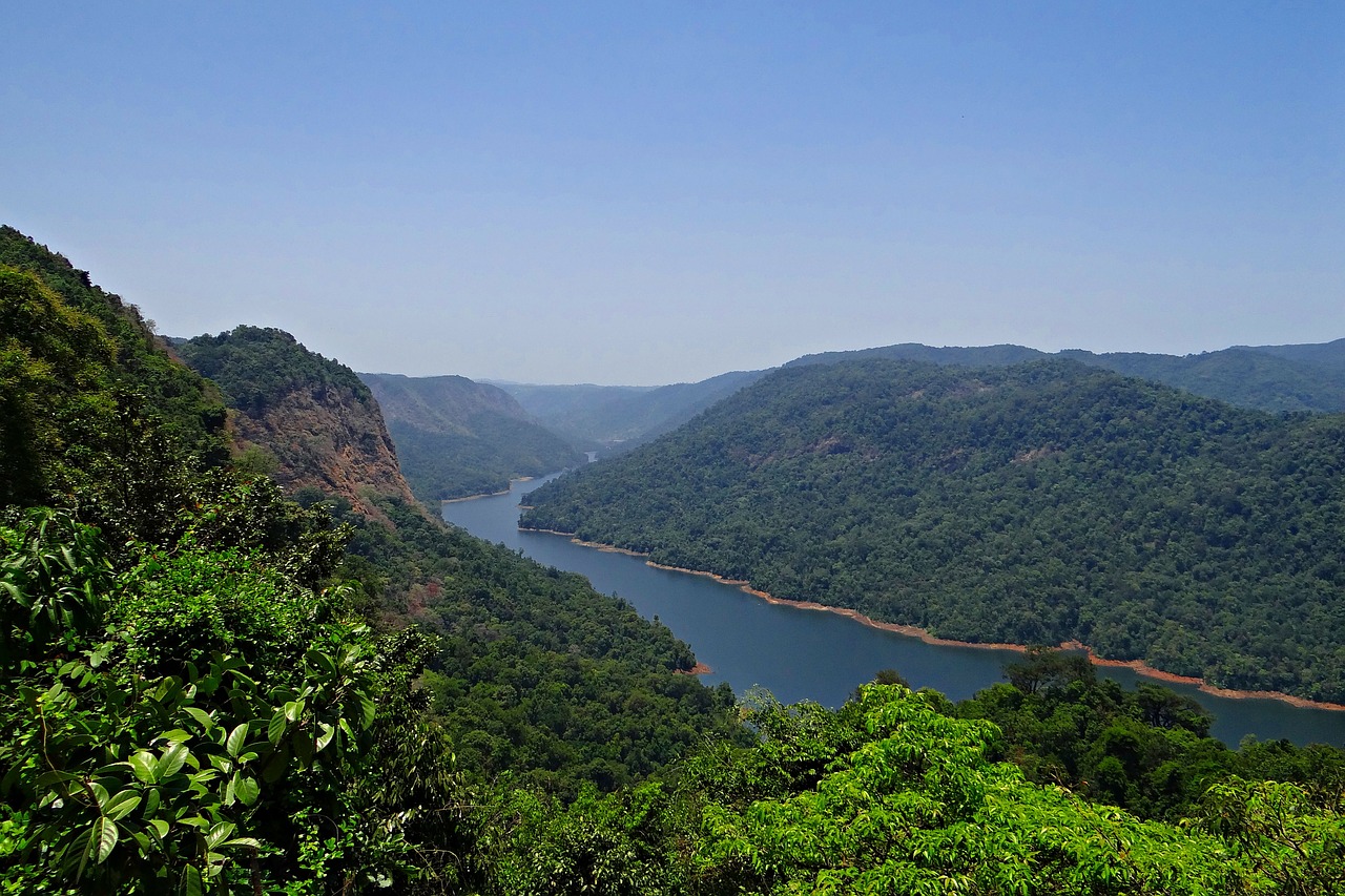 Dams in Central Western Ghats Affecting Catchment of Perennial Rivers