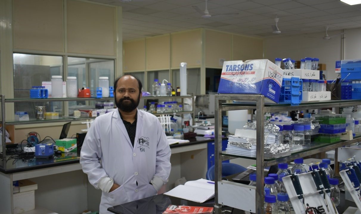 Dr Rajanish Giri in his lab at IIT-Mandi