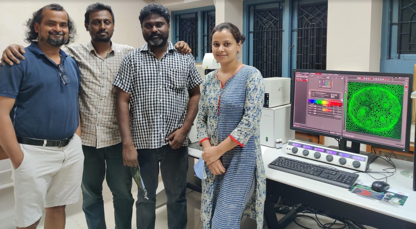 IIT Madras Research Team that won the ‘SERB-Technology Translation Award’ for their work on White Light Emitters for LED Applications